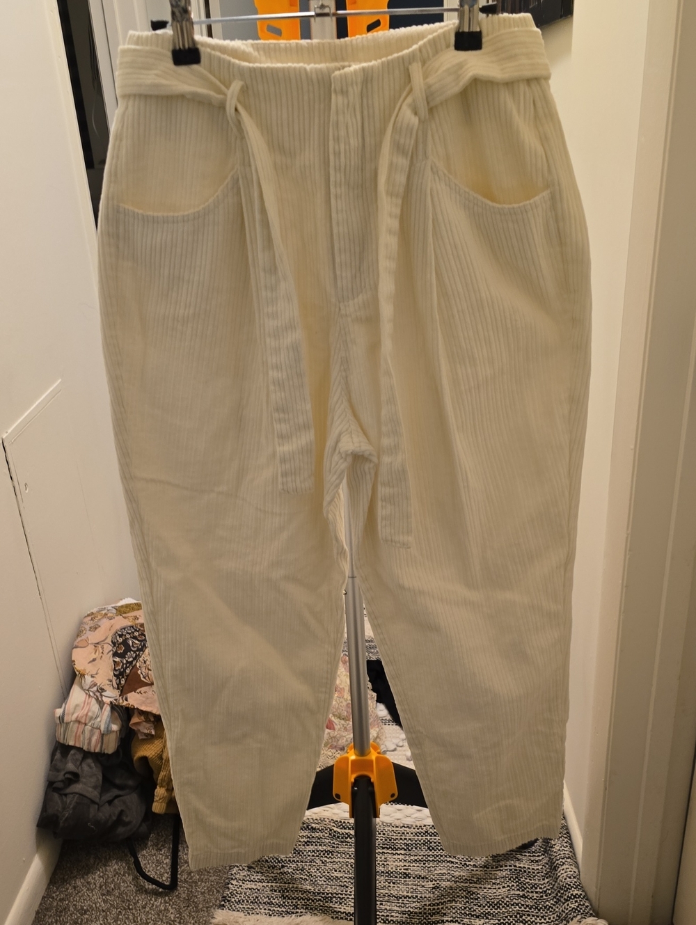 NWOT Blu Pepper Cream Corduroy Drawstring Tapered Pants